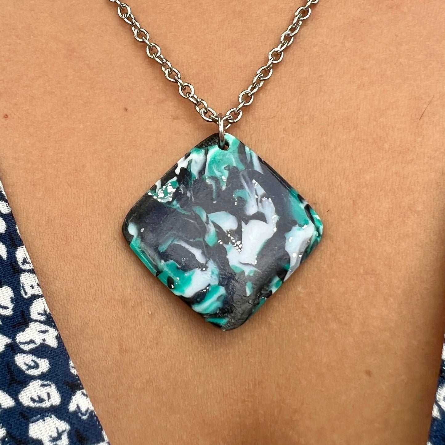 Collier Kalimantan