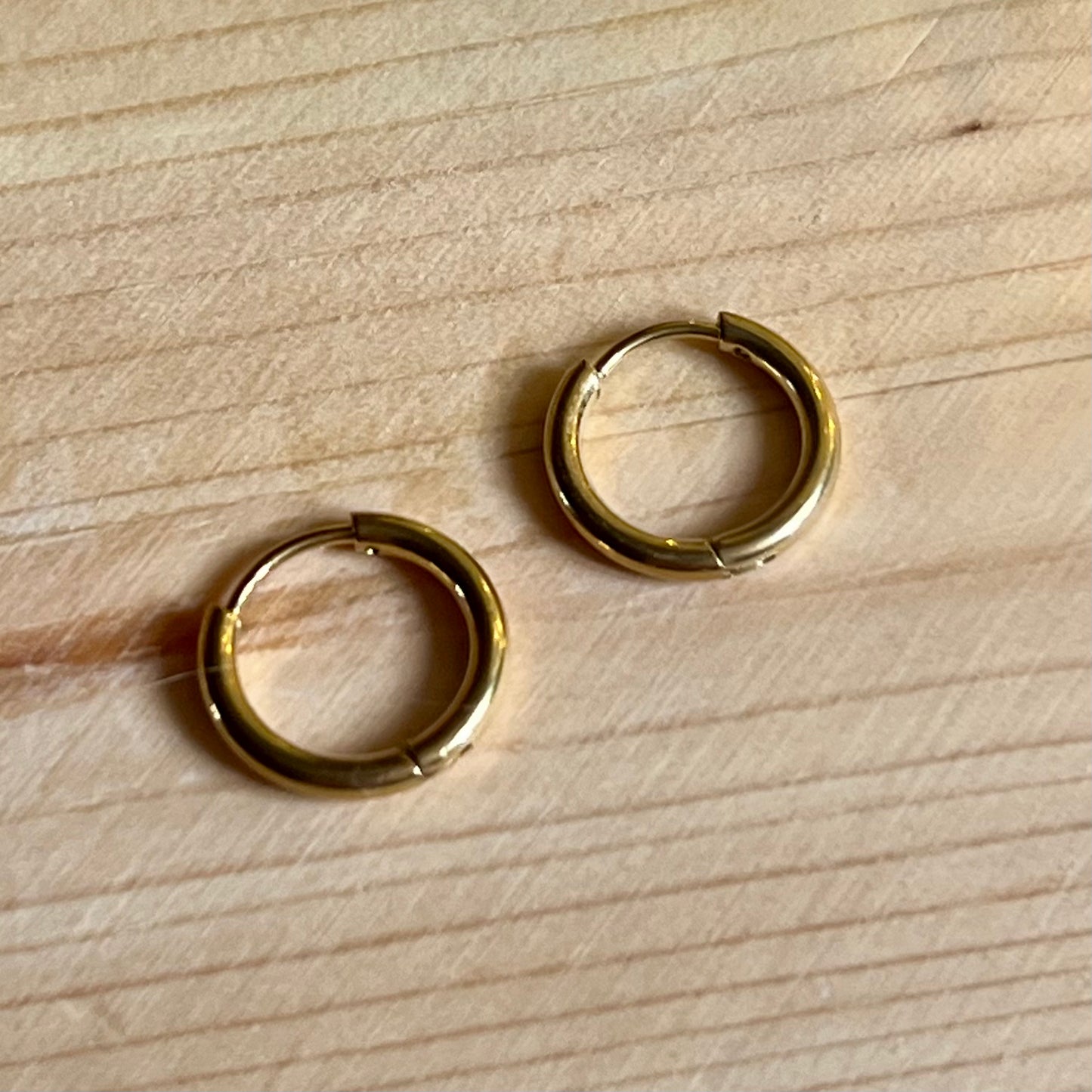 Créoles rondes dorées 1