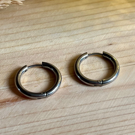 Mini créoles rondes argentées