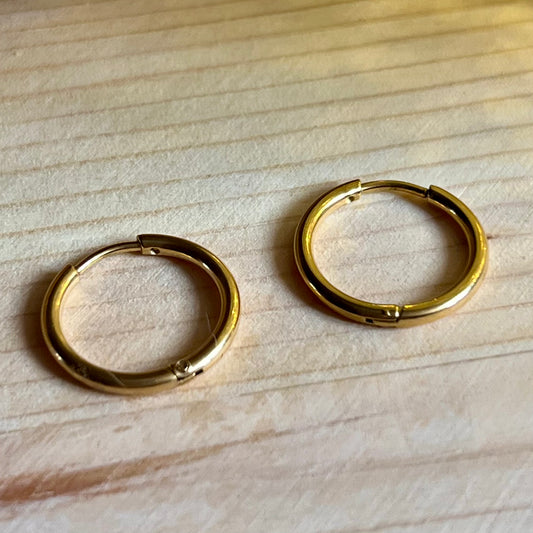 Créoles rondes dorées 2